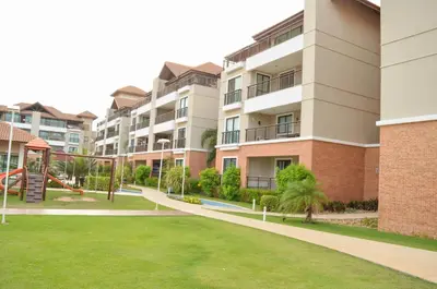 O edifício onde o apartamento está situado