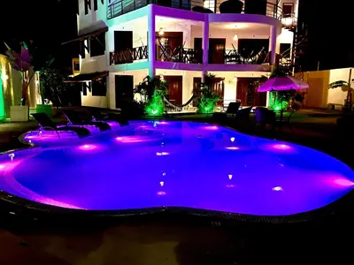 A piscina em ou perto de Hotel e Pousada Cumbuco Guesthouse