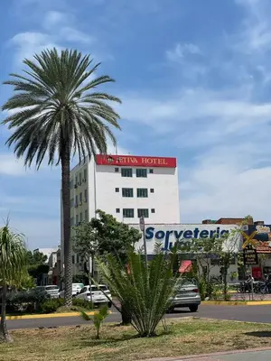 O edifício onde o hotel está situado