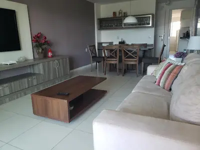 Uma área de estar em Apto Completo l Excelente Vista em Golf Ville Resort