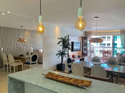 Uma área de estar em Apto. Solárium com vista Piscina Próx. Beach Park