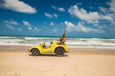Os clientes hospedados em Jangadeiro Praia Hotel Resort - Parque Aquático e Pé na Areia