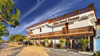 O edifício onde o hotel está situado