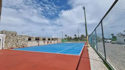 Comodidades para jogar ténis e squash em Apt no Taiba Beach Resort ou nas proximidades