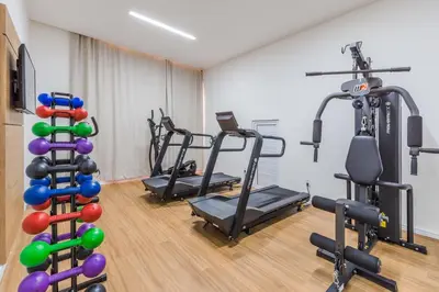 O centro de fitness e/ou as comodidades de fitness de Bristol Guararapes Fortaleza Centro de Eventos