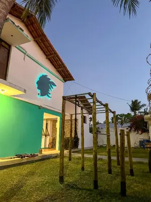 O edifício onde a estalagem está situado