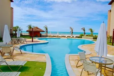 A piscina em ou perto de COBERTURA DUPLEX, 5 qtos, jacuzzi, vista mar, piscinas - terra maris