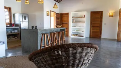 A cozinha ou kitchenette de Villa Dunas by Preabeach Experience