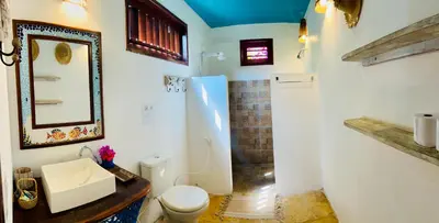 Uma casa de banho em Pousada Tangerina