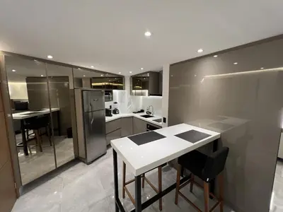 A cozinha ou kitchenette de Particular Deluxe Iate Plaza