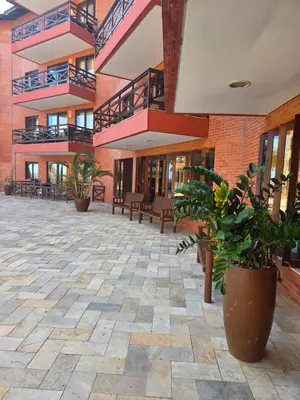 O edifício onde o apartamento está situado