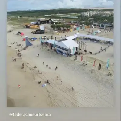 Os clientes hospedados em Mansão Triplex 10 Suítes a 150 metros do Mar e Beach Park