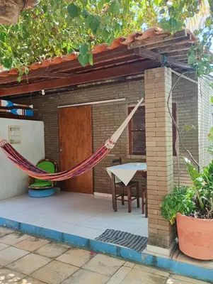 Um jardim no exterior de Casa das Gaúchas