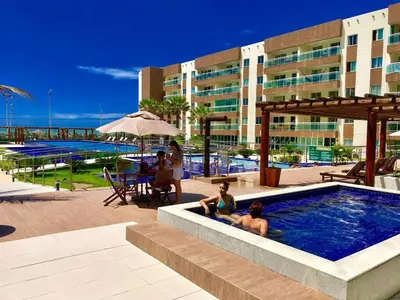 A piscina em ou perto de Vg Fun - Frente Mar! No melhor da praia do futuro