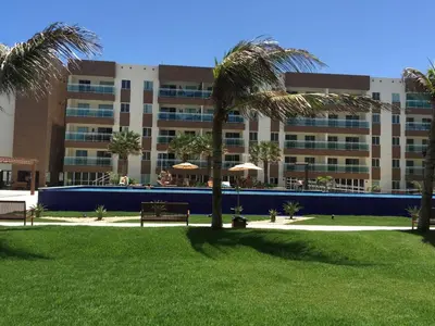 Um jardim no exterior de Vg Fun - Frente Mar! No melhor da praia do futuro