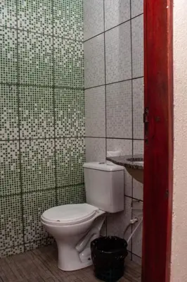 Uma casa de banho em Pousada de serra TUTUCA