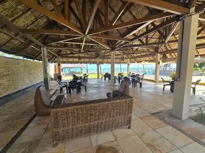 Um restaurante ou outro lugar para comer em Frente Mar Cumbuco - Eco Paradise Apts 219 - 220 - 234