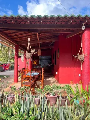 Um jardim no exterior de Point lanabarra