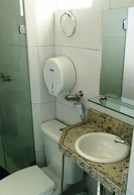 Uma casa de banho em Pousada NS Fátima