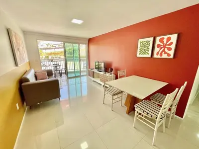 Uma área de estar em Solarium Residence no Porto das Dunas