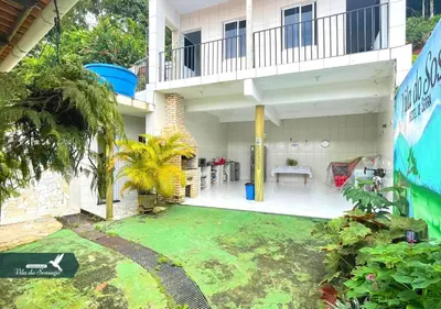 Um jardim no exterior de Vila do Sossego