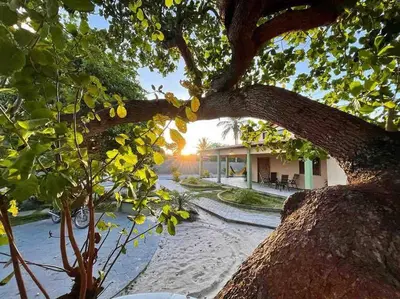 Um jardim no exterior de Casa do sossego