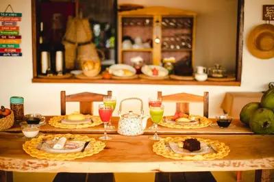 Refeições na casa de hóspedes ou nas proximidades