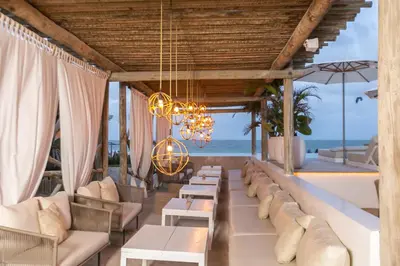 Uma área de estar em Villa Tomama by Preabeach Experience