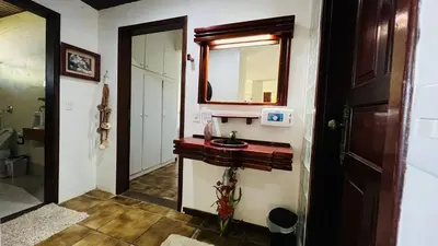 Uma casa de banho em Casa na praia, Porto das Dunas, Aquiraz