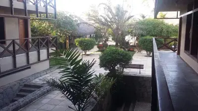 Um jardim no exterior de Eco Paradise Cumbuco 131