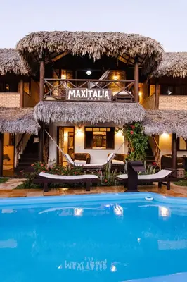 A piscina em ou perto de Pousada Maxitalia