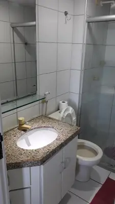 Uma casa de banho em Suites Vila de Iracema