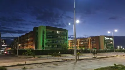 O edifício onde o apartamento está situado