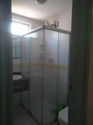 Uma casa de banho em Condomínio Flat La Perla