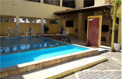 A piscina em ou perto de Excelente localização, uma quadra antes do BEACH PARK
