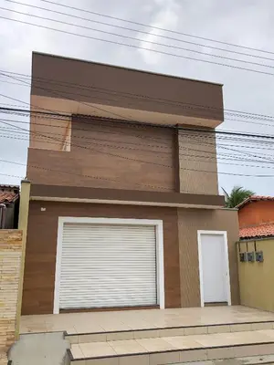 O edifício onde a casa de hóspedes está situado