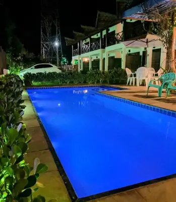 A piscina em ou perto de POUSADA VILLA SOLEIL icaraizinho