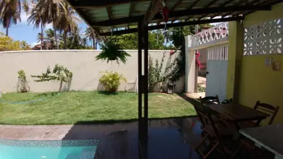 A piscina em ou perto de casa praia de guajiru