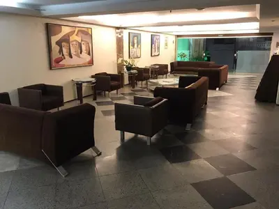 Uma área de estar em 403 Flat mobiliado Praia de Iracema