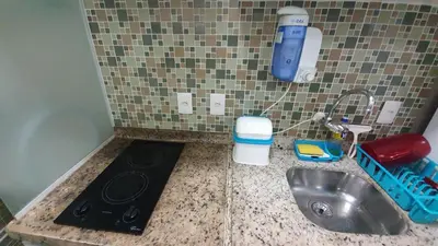 A planta de JJ ALUGUÉIS TEMPORADA - APTO 1 QUARTO VG FUN PRAIA ao lado do hotel Vila Galé
