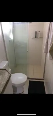 Uma casa de banho em Novo ideal para famílias e casais de frente para o mar