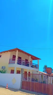 O edifício onde a casa de hóspedes está situado