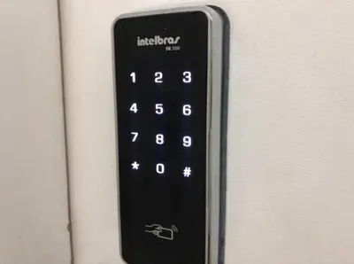 A planta de APT2 Piscina Netflix WiFi Ar Cond próx a 2 Shoppigns