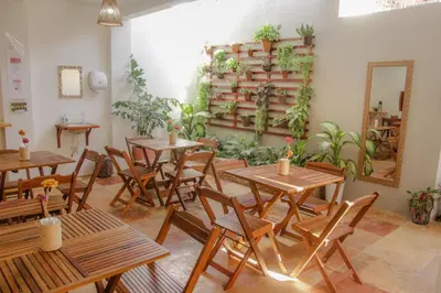 Um restaurante ou outro lugar para comer em Pousada Zé Patinha