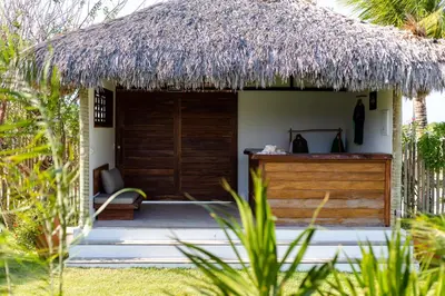 Um jardim no exterior de Vilarejo Preá