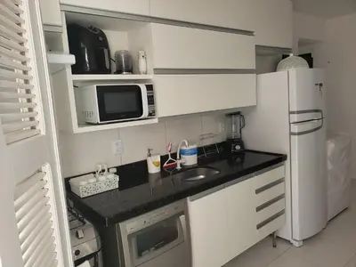A cozinha ou kitchenette de MB06201 - Morro Branco - Varanda - 3 quartos - 2 suites