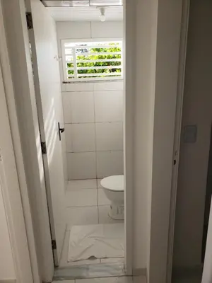 Uma casa de banho em MB06201 - Morro Branco - Varanda - 3 quartos - 2 suites