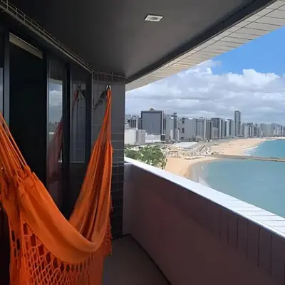 Hosts BR - Flat de Frente para o Mar na Beira Mar