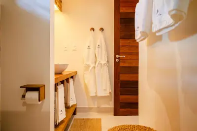 Uma casa de banho em Aldeia Jericoacoara - Suites Privativas