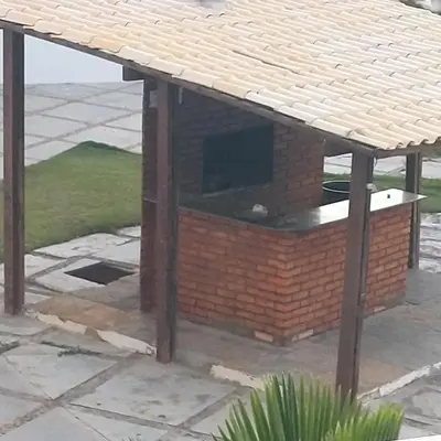 O edifício onde o apartamento está situado